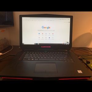 Alienware R2 15.6”